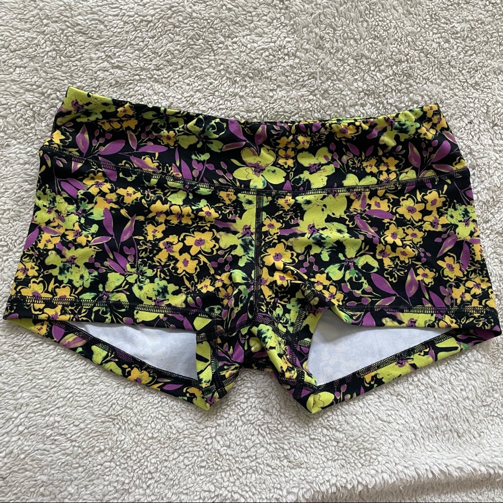 FLEO At Night Shorts